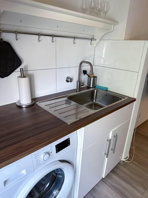 City Apprtment With Netflix, 2Tv Есен Екстериор снимка